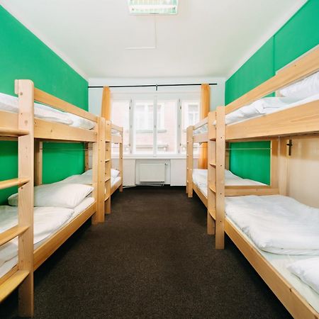Benedikt City Center Hostel Praga Esterno foto